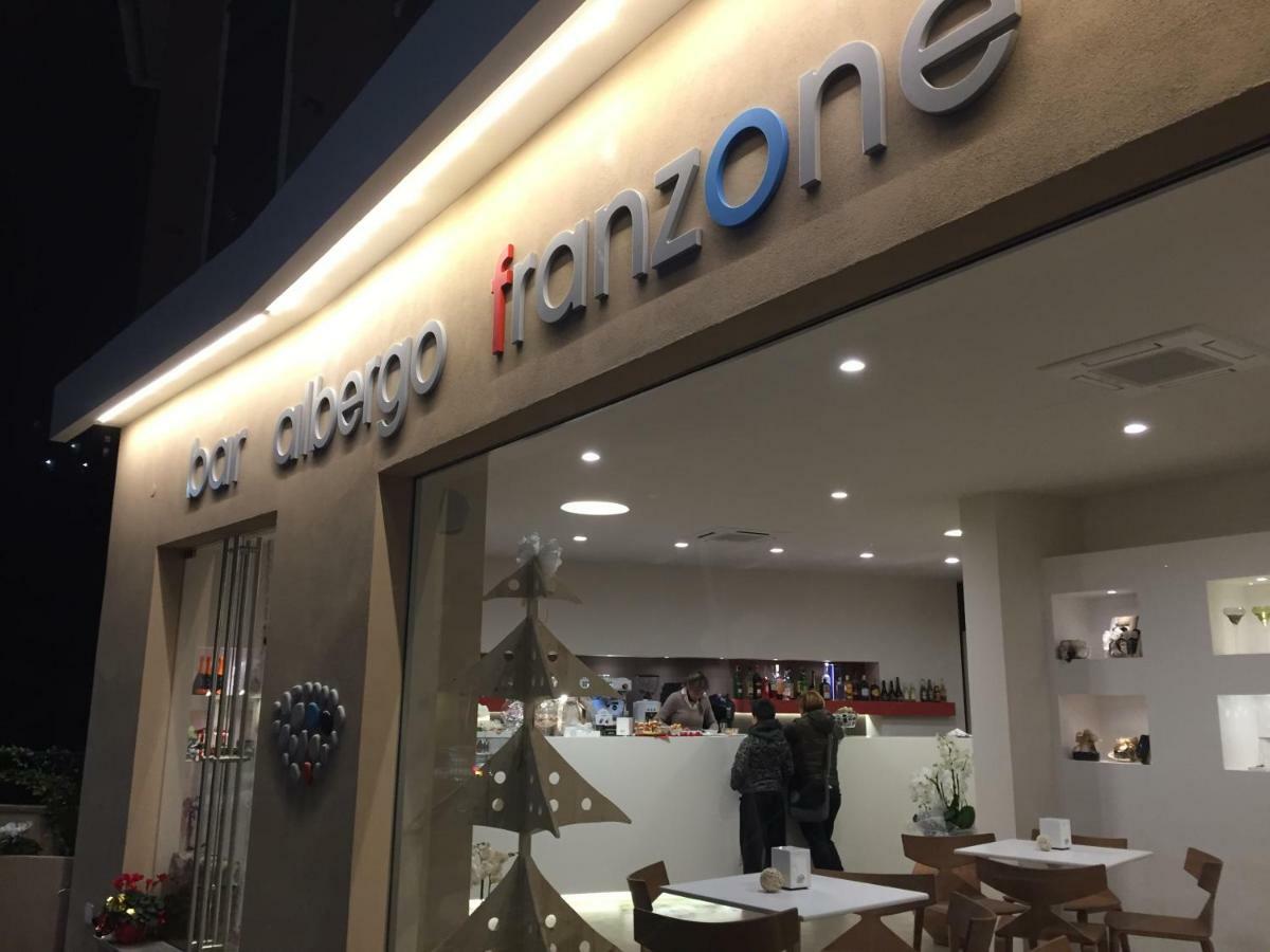 Albergo Franzone 토보산지아코모 외부 사진