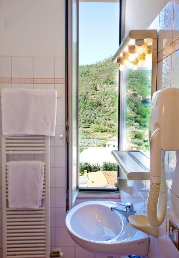 Albergo Franzone 토보산지아코모 외부 사진